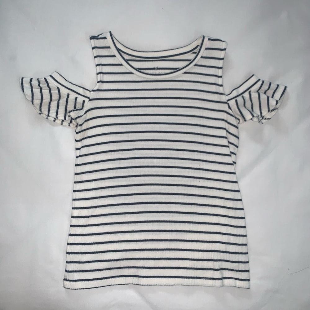 cold shoulder top